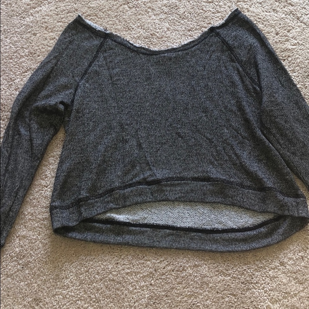 Omg sleeve gray top